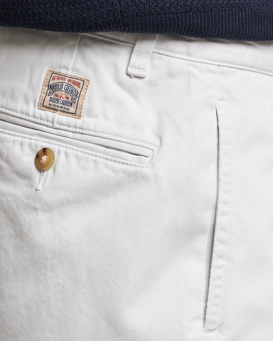 Men | Shorts | Polo Ralph Lauren | Twill Pleated Regatta Shorts Deckwash White