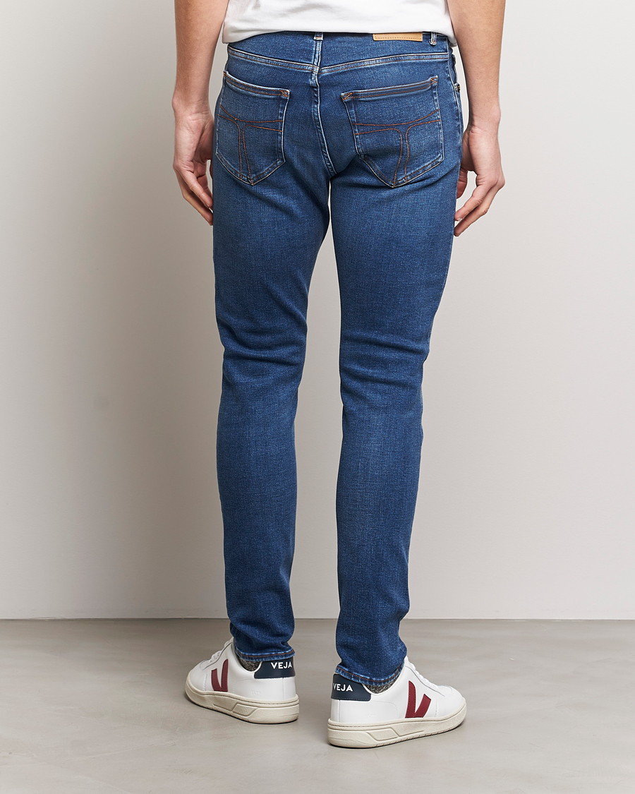 Men | Jeans | Tiger of Sweden | Evolve Stretch Cotton Jeans Medium Blue
