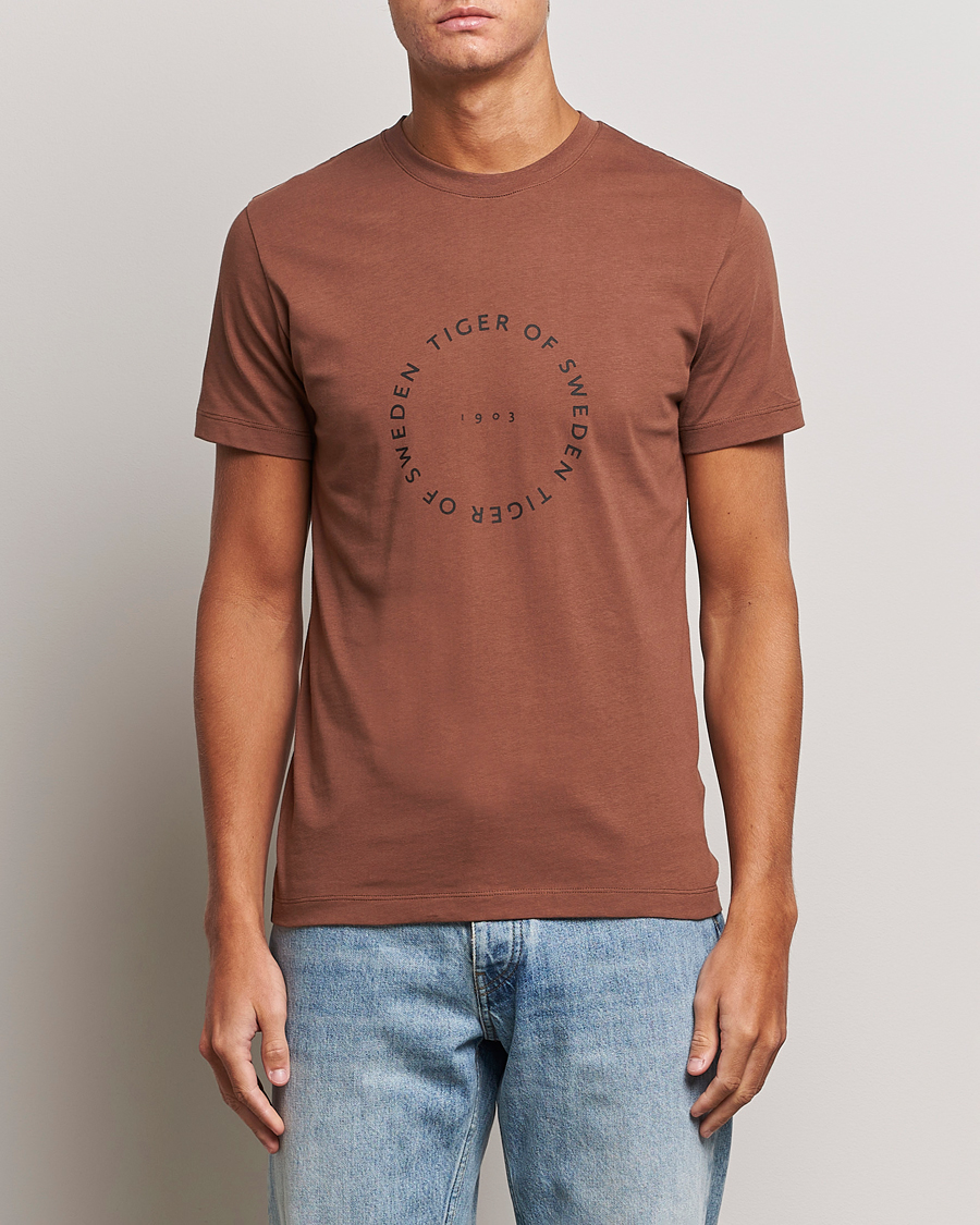 Men |  | Tiger of Sweden | Dillan Crew Neck Logo T-Shirt Golden Copper