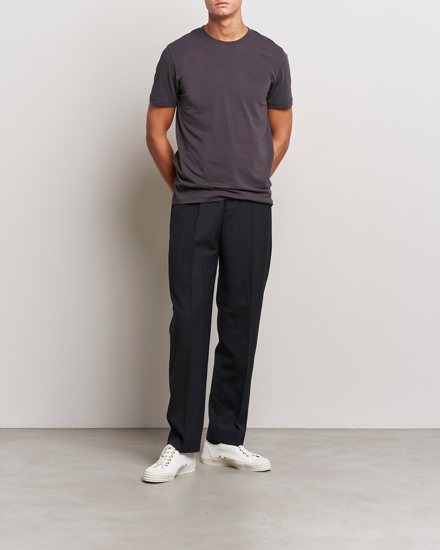 Men | T-Shirts | Tiger of Sweden | Dillan Crew Neck T-Shirt Coffee