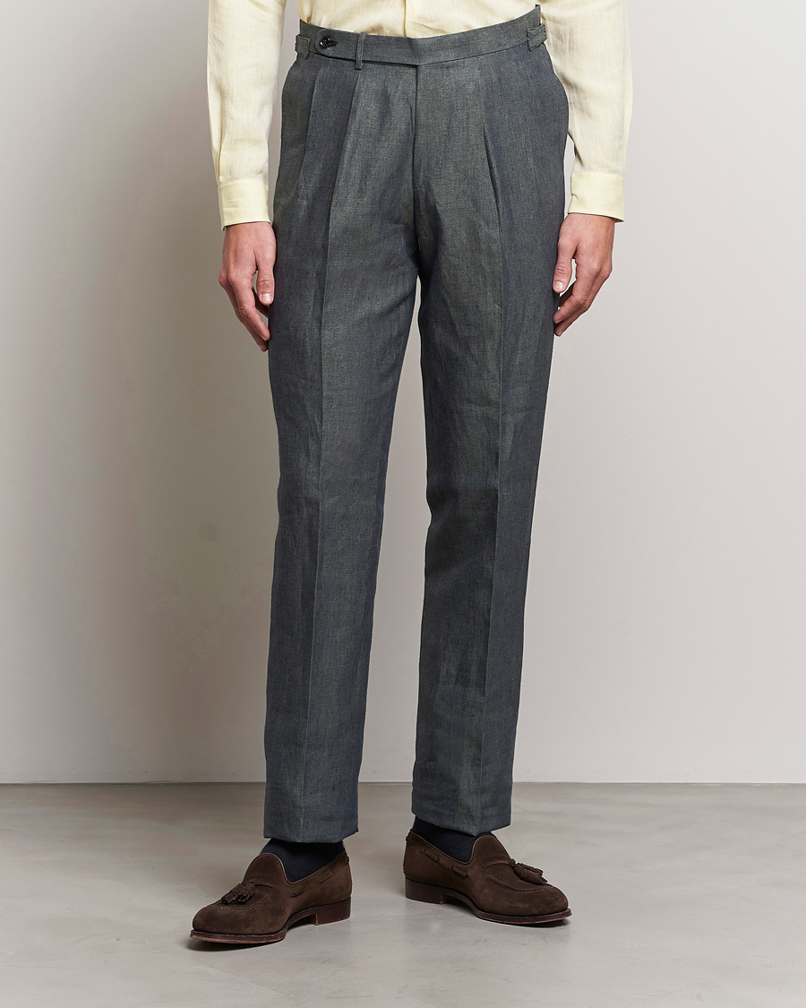 Men | New Brands | Beams F | Pleated Linen Trousers Petroleum Blue