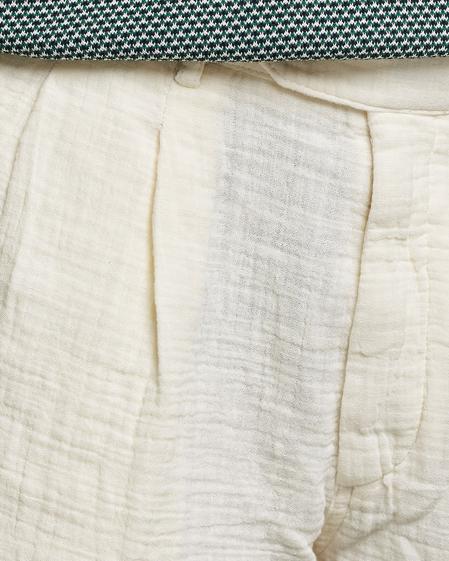 Men | Shorts | Oscar Jacobson | Tanker Pleated Crepe Cotton Shorts White