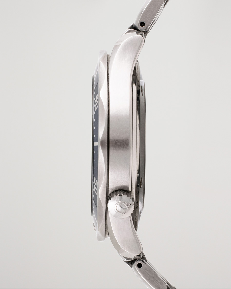 Men | Pre-Owned & Vintage Watches | Omega Pre-Owned | Seamaster Diver 300M 22218000 Steel Blue