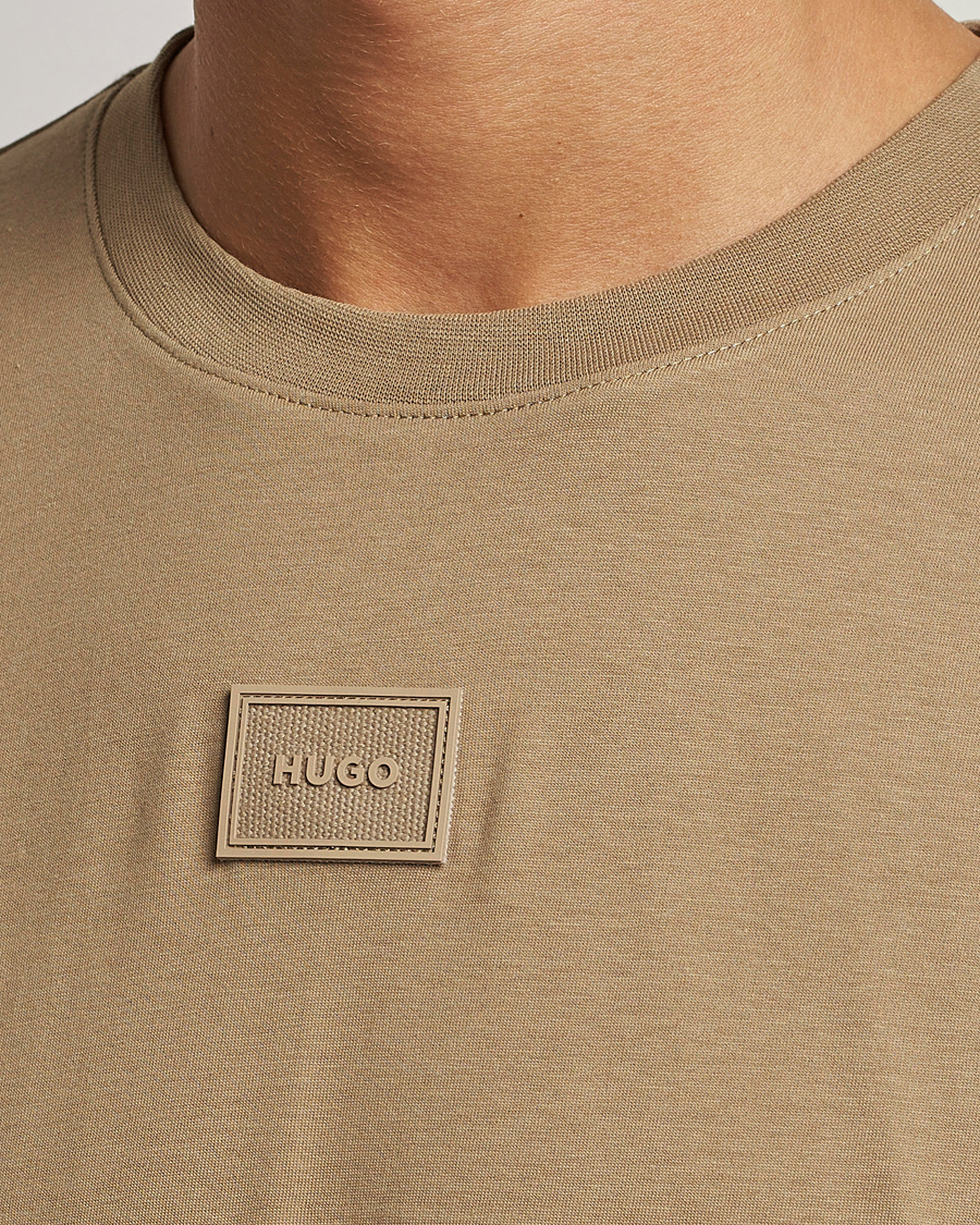 Men | T-Shirts | HUGO | Diragolino Crew Neck T-Shirt Open Brown