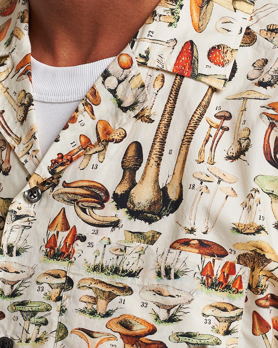 Men | Shirts | HUGO | Ellino Mushroom Short Sleeve Shirt Beige Overflow