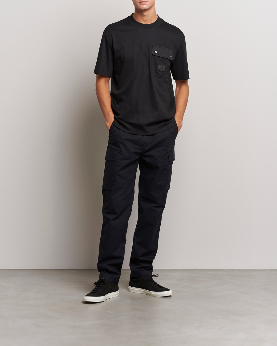 Men | T-Shirts | HUGO | Dyans Crew Neck Pocket T-Shirt Black