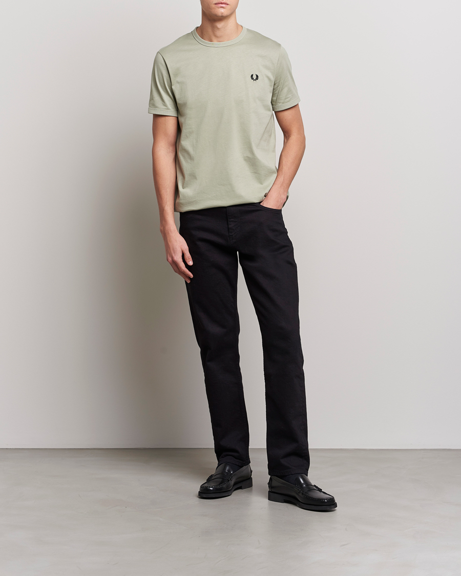 Men | T-Shirts | Fred Perry | Ringer Cotton T-Shirt Seagrass