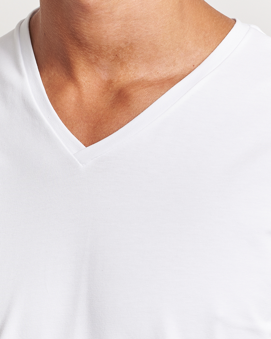 Men | T-Shirts | Bread & Boxers | 2-Pack V-Neck T-Shirt White