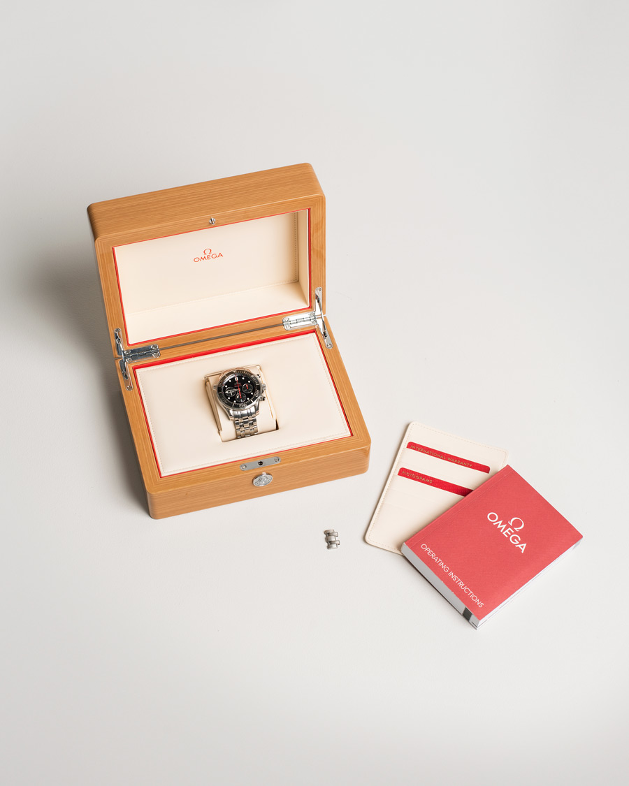 Men | Pre-Owned & Vintage Watches | Omega Pre-Owned | Seamaster Diver 300M 212.30.44.50.01.001