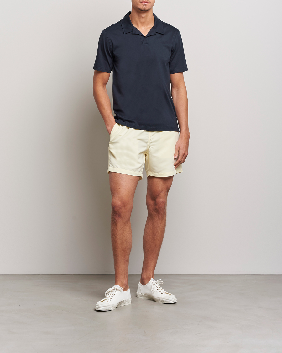Men | Swimwear | J.Lindeberg | Banks Solid Swimshorts Pear Sorbet