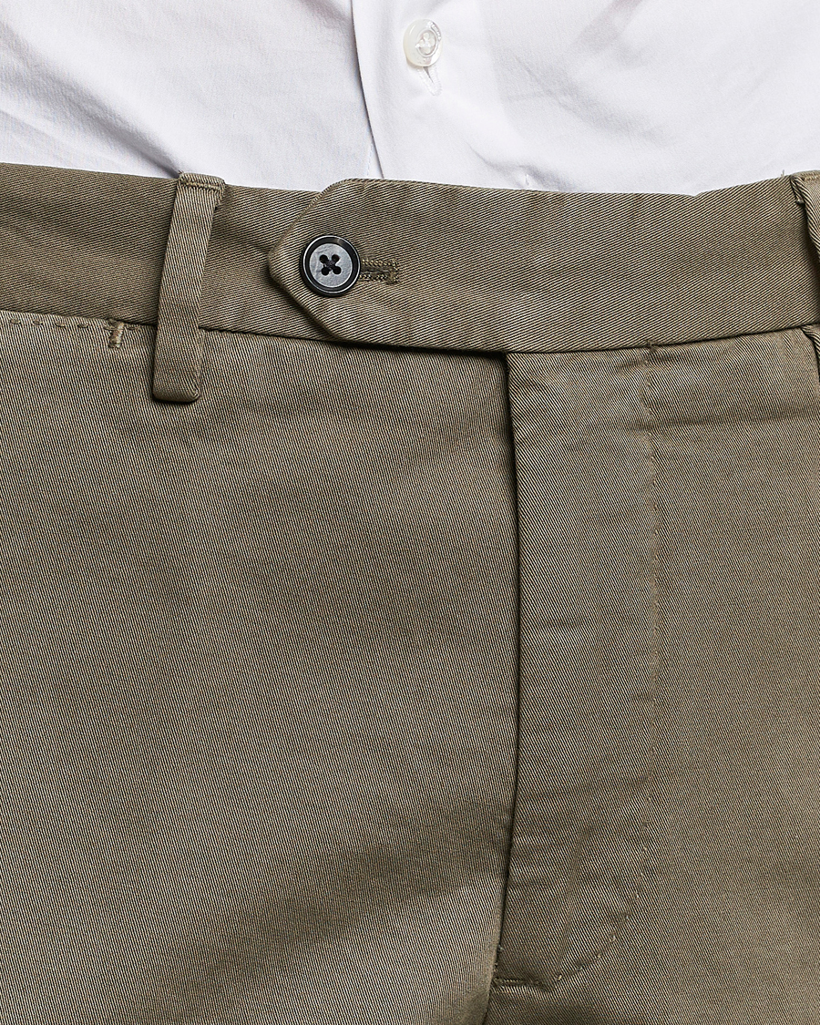Men | Trousers | Oscar Jacobson | Danwick Cotton Trousers Olive