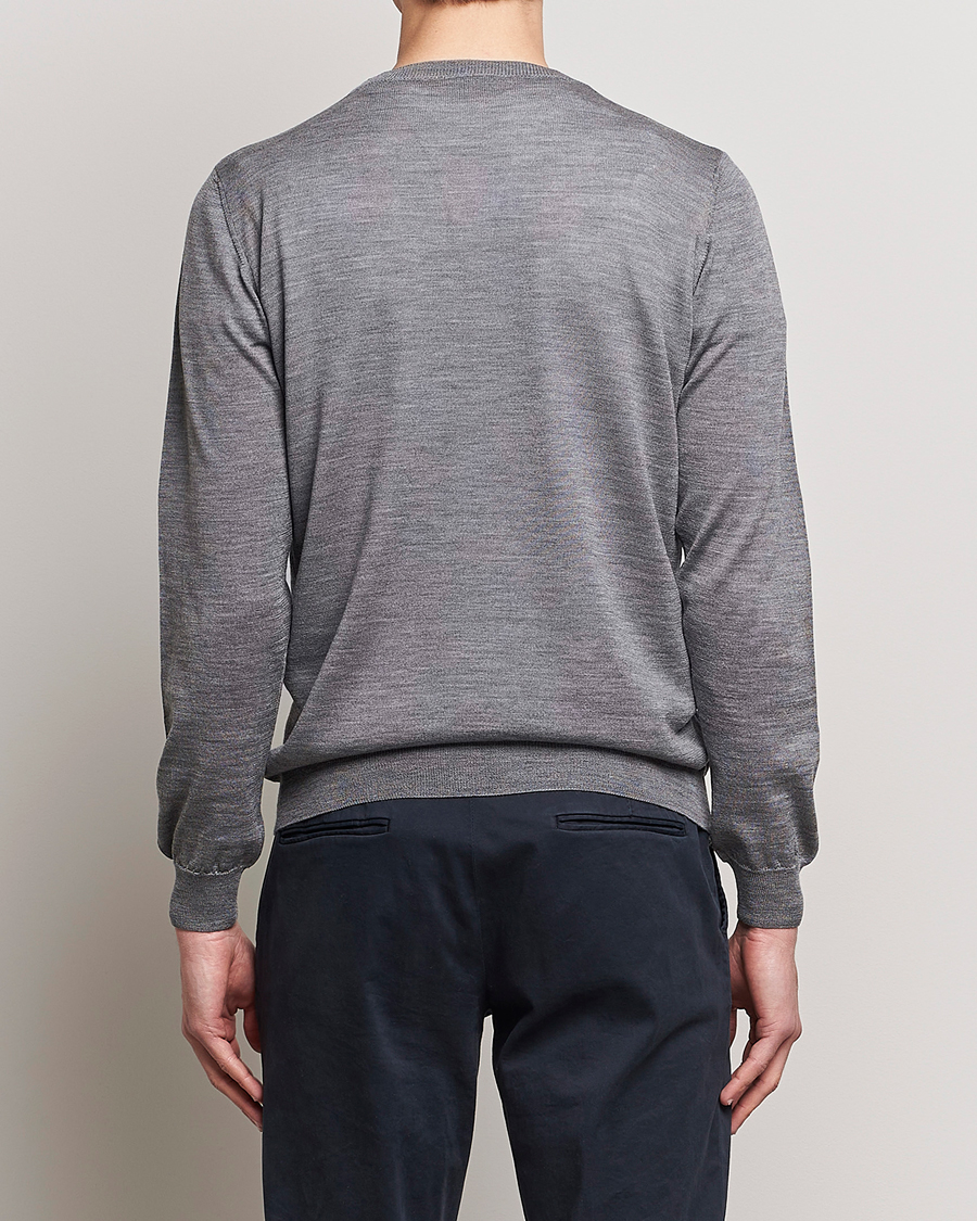 Men | Sweaters & Knitwear | Oscar Jacobson | Custer Merino Wool Roundneck Grey