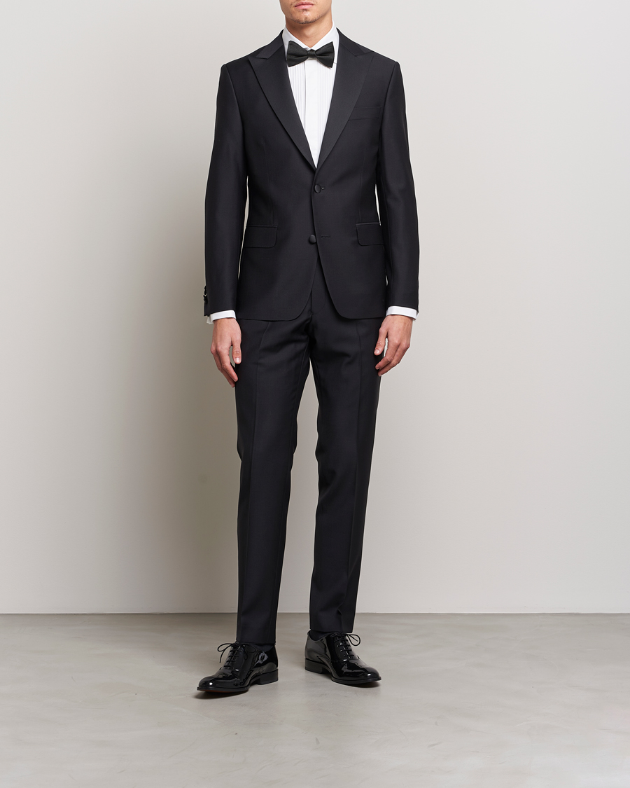 Men | Formal | Oscar Jacobson | Slim Fit Cut Away Tuxedo Double Cuff White
