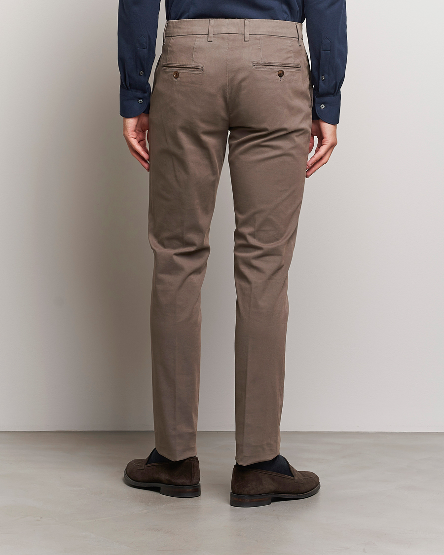 Men | Trousers | Canali | Slim Fit Stretch Chinos Brown
