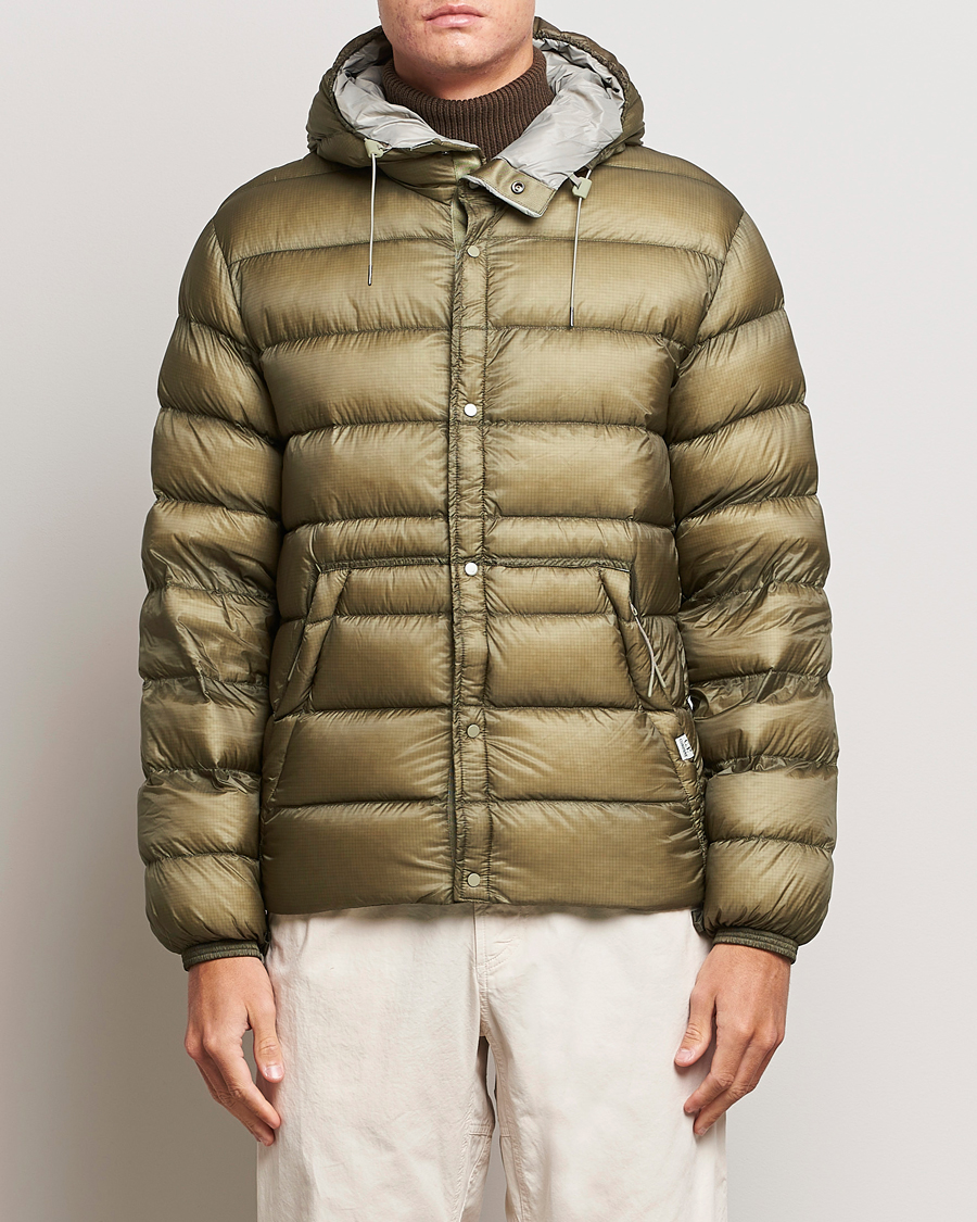 Men | Contemporary jackets | C.P. Company | D.D Shell Padded Lightweight Jacket Olive