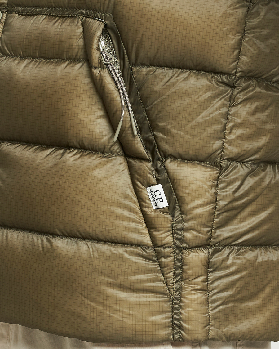 Men | Coats & Jackets | C.P. Company | D.D Shell Padded Lightweight Jacket Olive