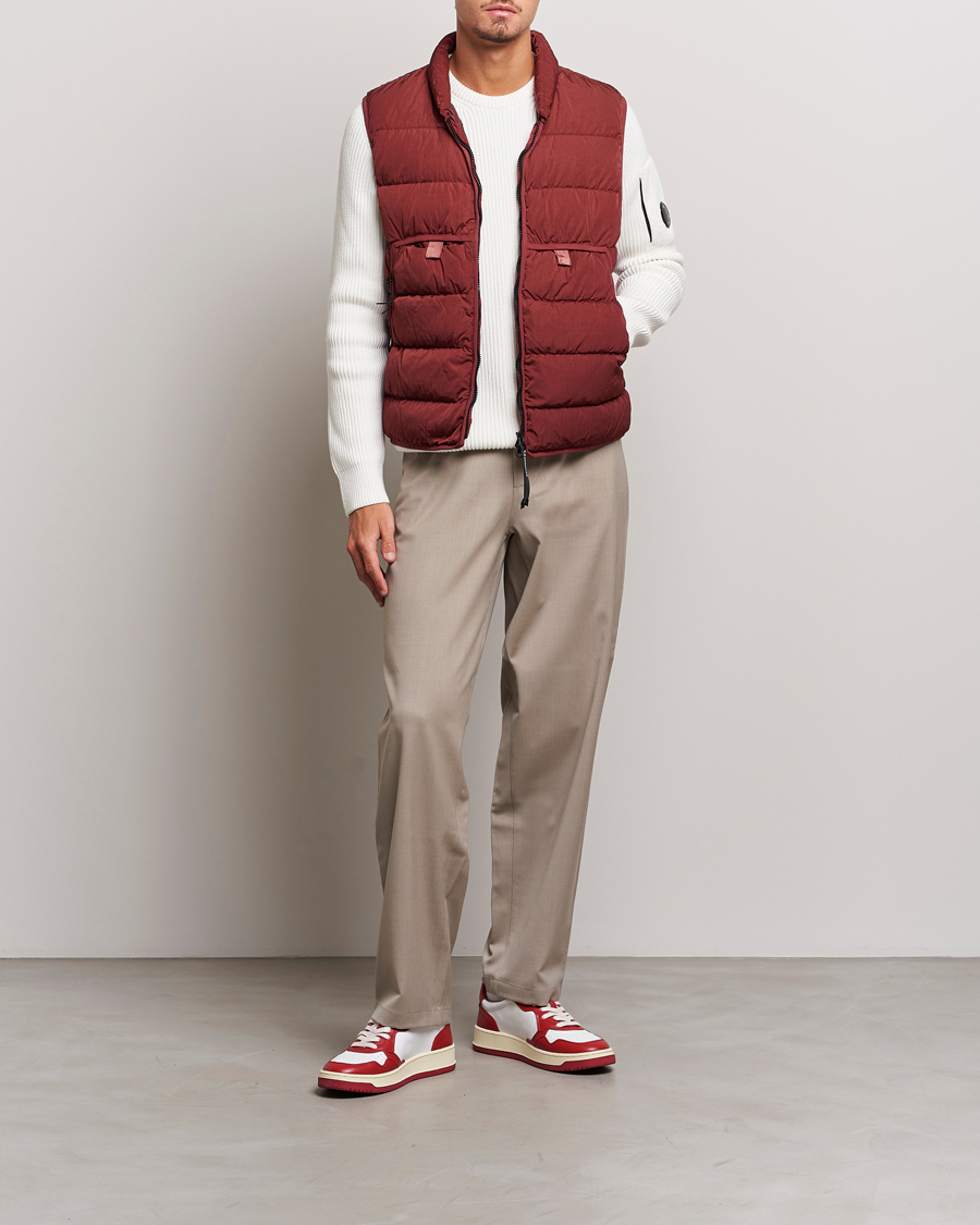 Men | Coats & Jackets | C.P. Company | Eco-Chrome R Lightweight Down Vest Wine