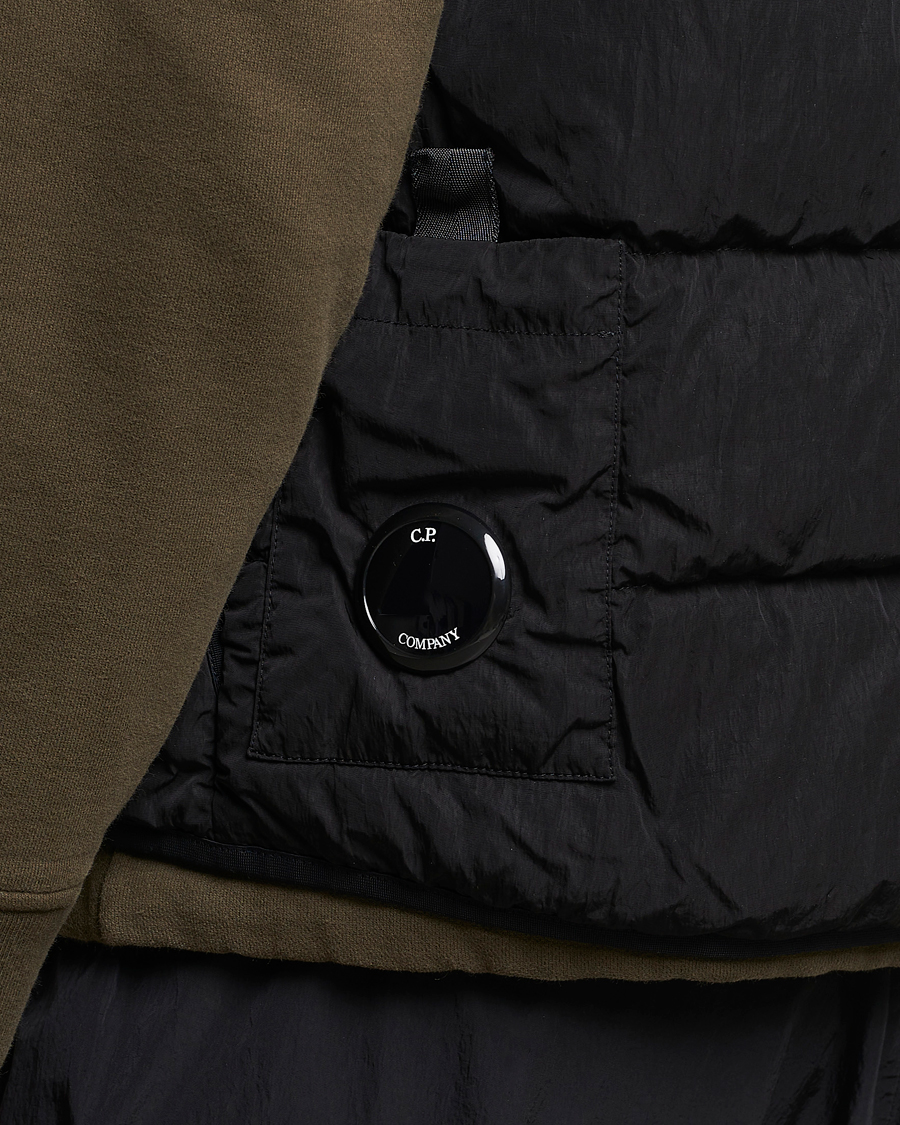 Men | Coats & Jackets | C.P. Company | Eco-Chrome R Lightweight Down Vest Black