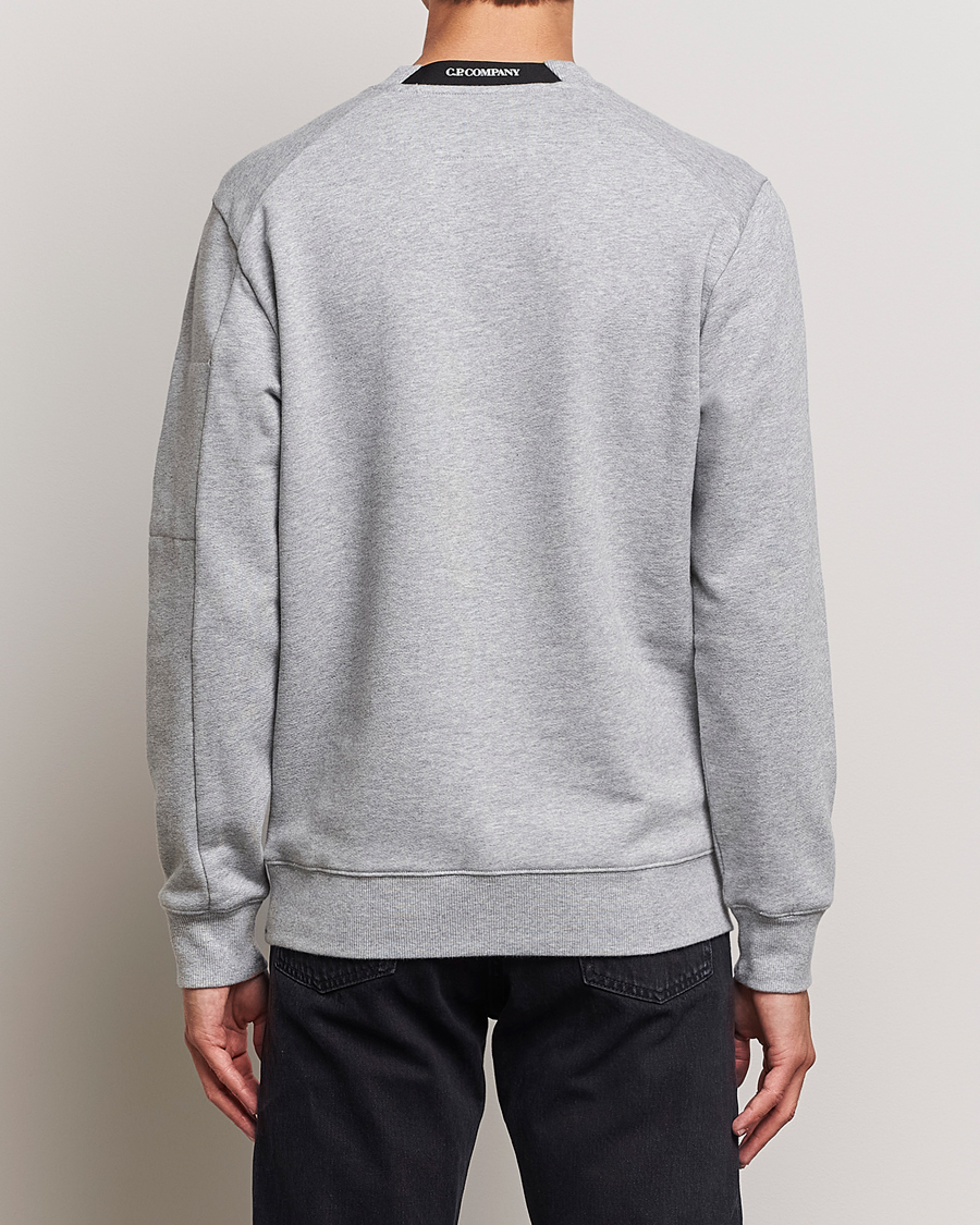 Men | Sweaters & Knitwear | C.P. Company | Diagonal Raised Fleece Lens Sweatshirt Grey Melange