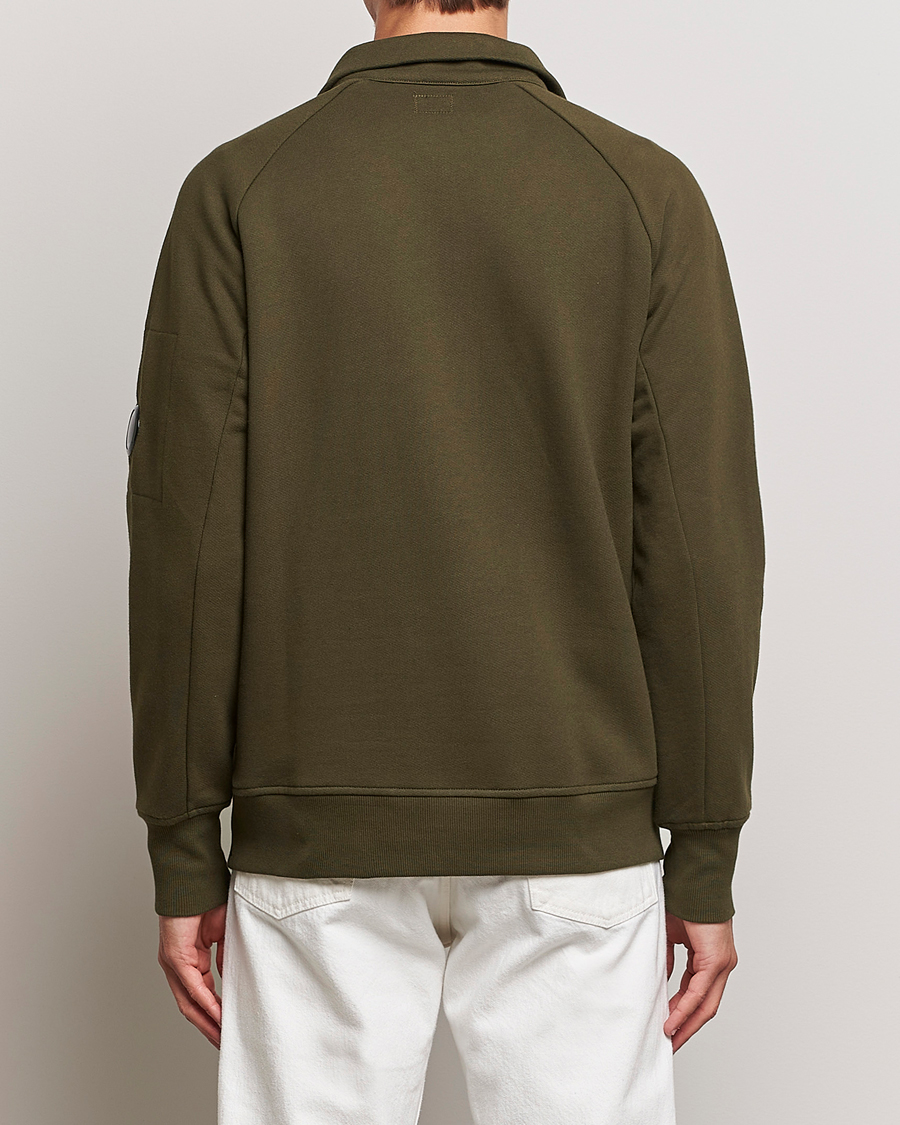 Men | Sweaters & Knitwear | C.P. Company | Diagonal Raised Fleece Half Zip Lens Sweatshirt Green
