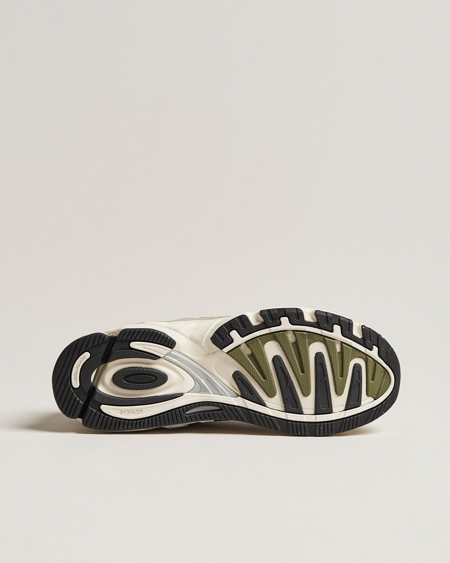 adidas Originals Response CL Sneaker Green/Khaki at CareOfCarl.com