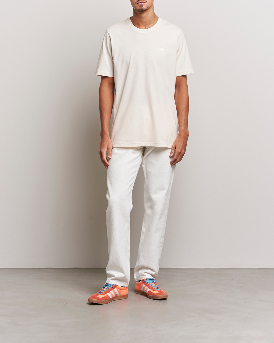 Men | T-Shirts | adidas Originals | Essential Crew Neck T-Shirt Won White