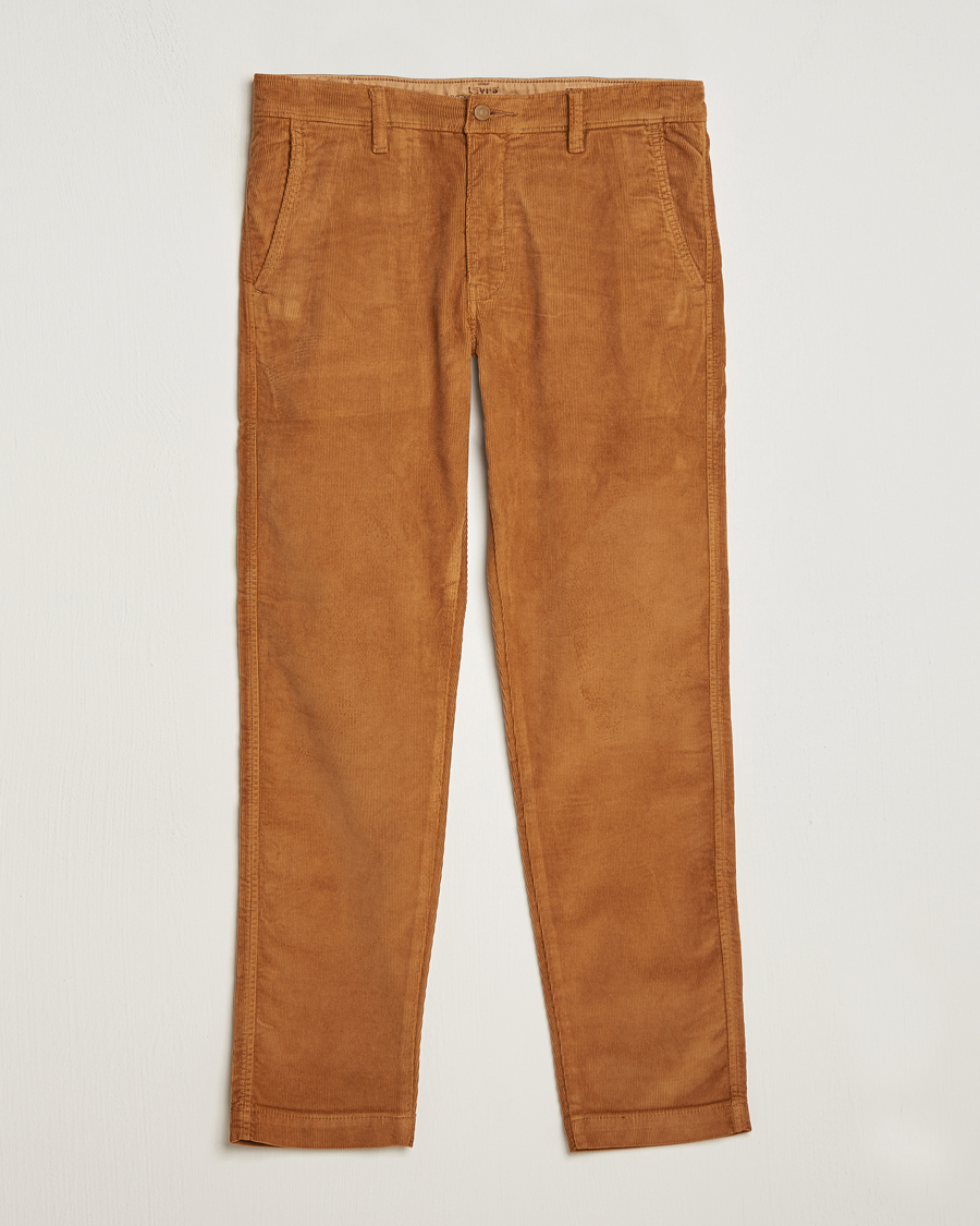 Men | Trousers | Levi's | Garment Dyed Stretch Corduroy Chino Monks Robe
