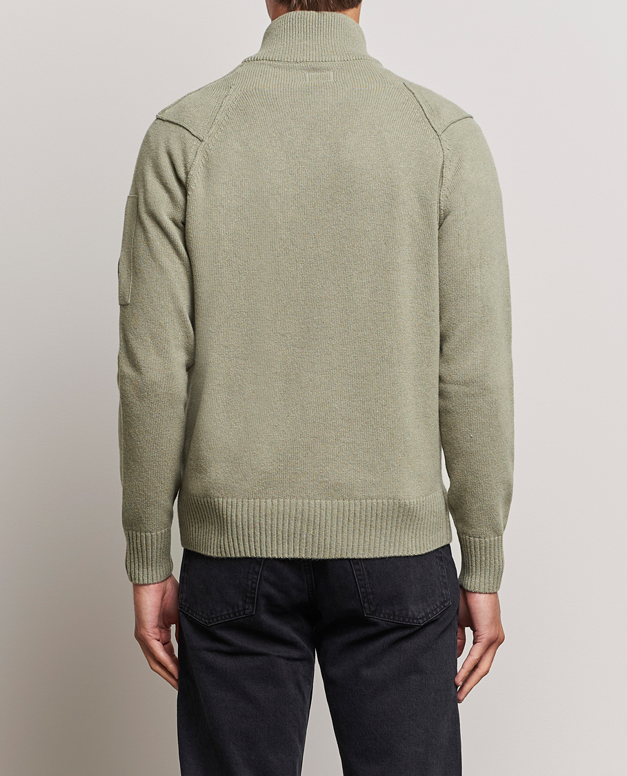 Men | Sweaters & Knitwear | C.P. Company | Lambswool Lens Half Zip Silver Sage