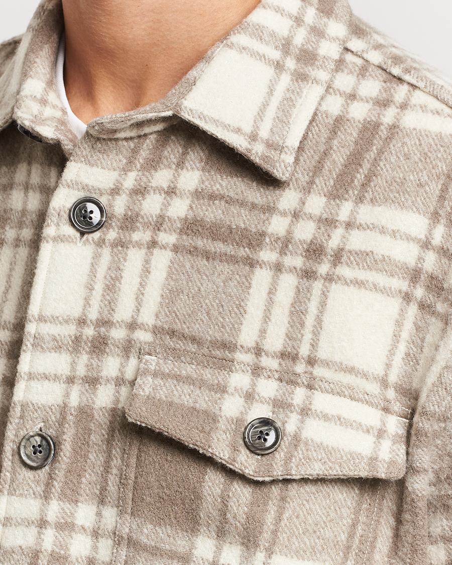 Men | Shirts | AMI | Wool Maxi Checked Overshirt Ivory/Clay