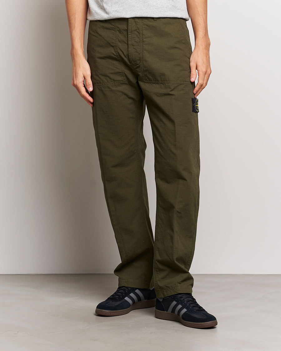 Men |  | Stone Island | Garment Dyed Ripstop Trousers Olive