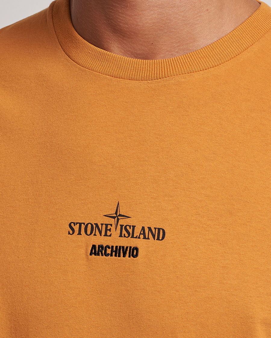 Men | T-Shirts | Stone Island | Garment Dyed Archivio T-Shirt Rust