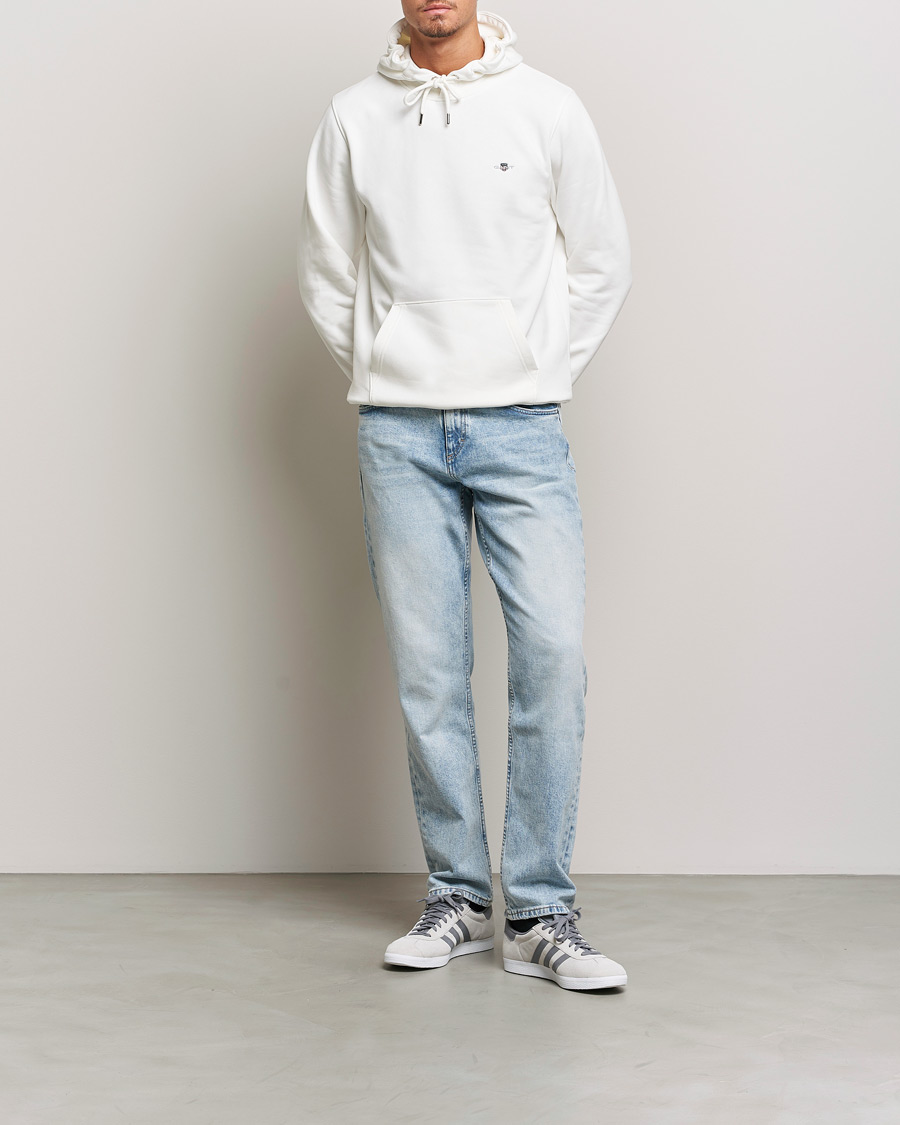 Men | Sweaters & Knitwear | GANT | Original Shield Logo Hoodie Eggshell