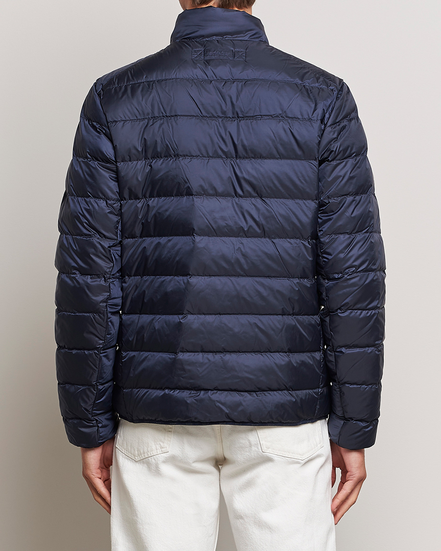 Men | Coats & Jackets | GANT | The Light Down Jacket Evening Blue