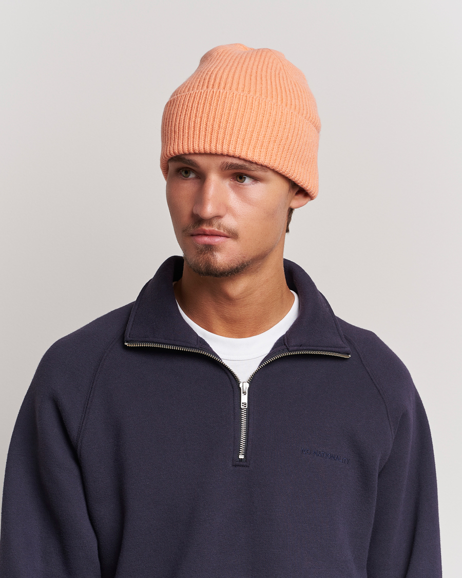 Men | Beanies | Colorful Standard | Merino Wool Beanie Sandstone Orange