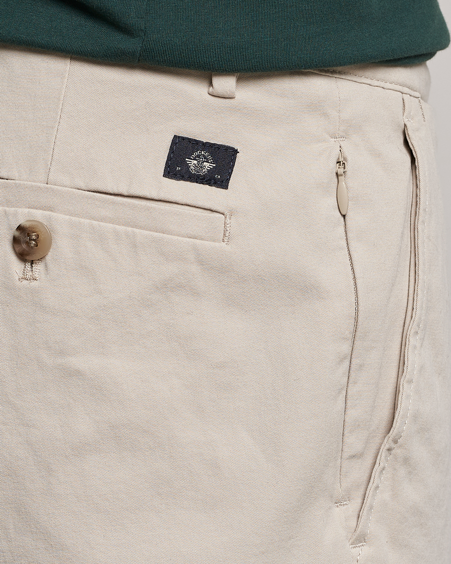 Men | Trousers | Dockers | Cotton Slim Chino Sahara Khaki