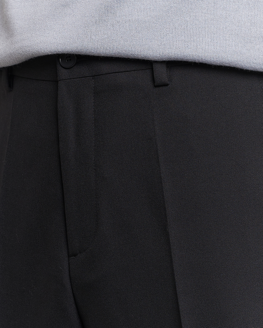 Men | Trousers | Filippa K | Mateo Wool Trousers Black