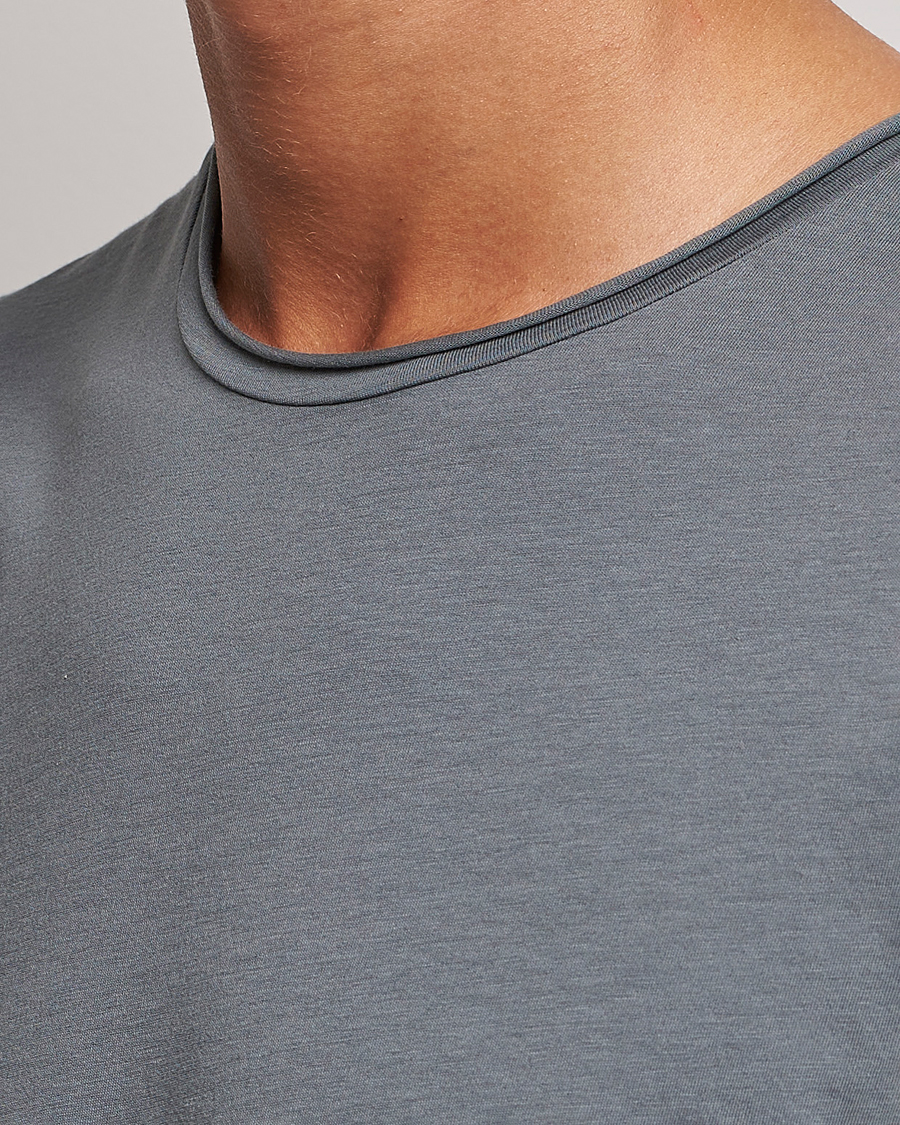 Men | T-Shirts | Filippa K | Roll Neck T-Shirt Smoke Green