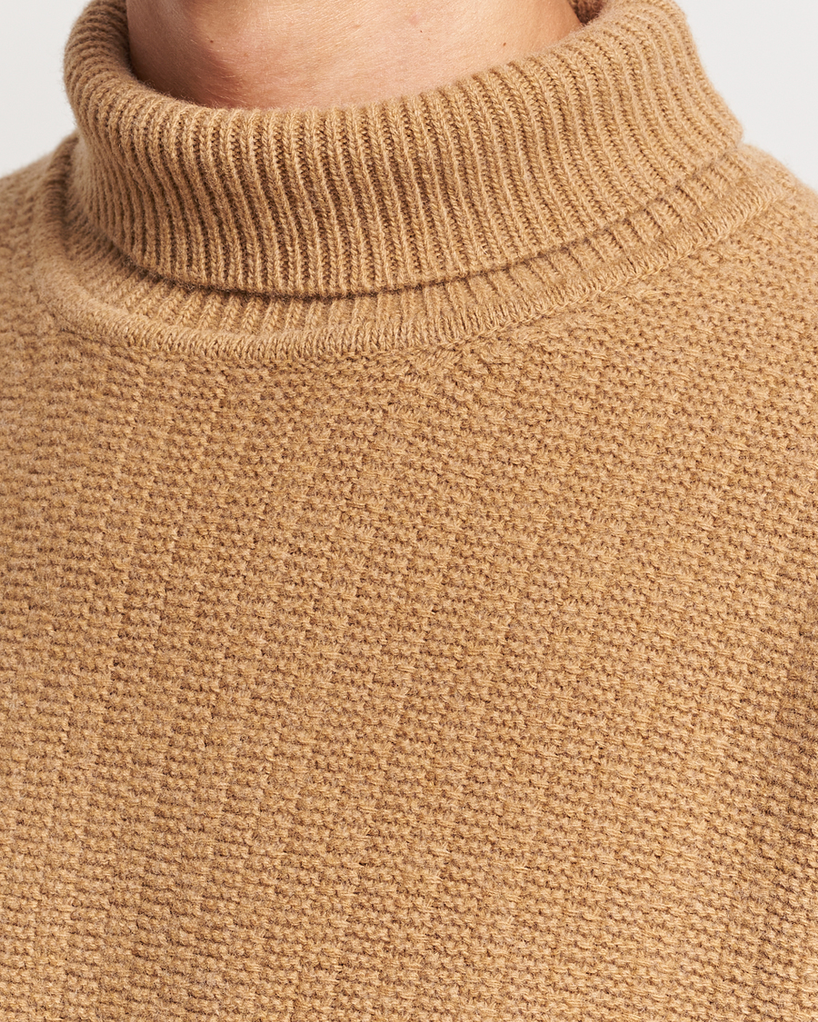 Men | Sweaters & Knitwear | Filippa K | Wool Structured Polo Camel