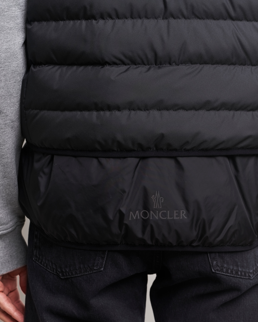 Men | Coats & Jackets | Moncler | Tarn Vest Black