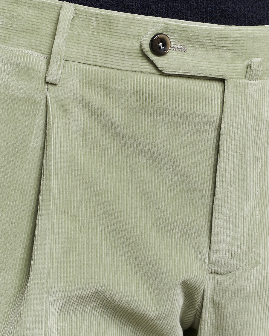 Men | Trousers | PT01 | Slim Fit Pleated Corduroy Trousers Mint