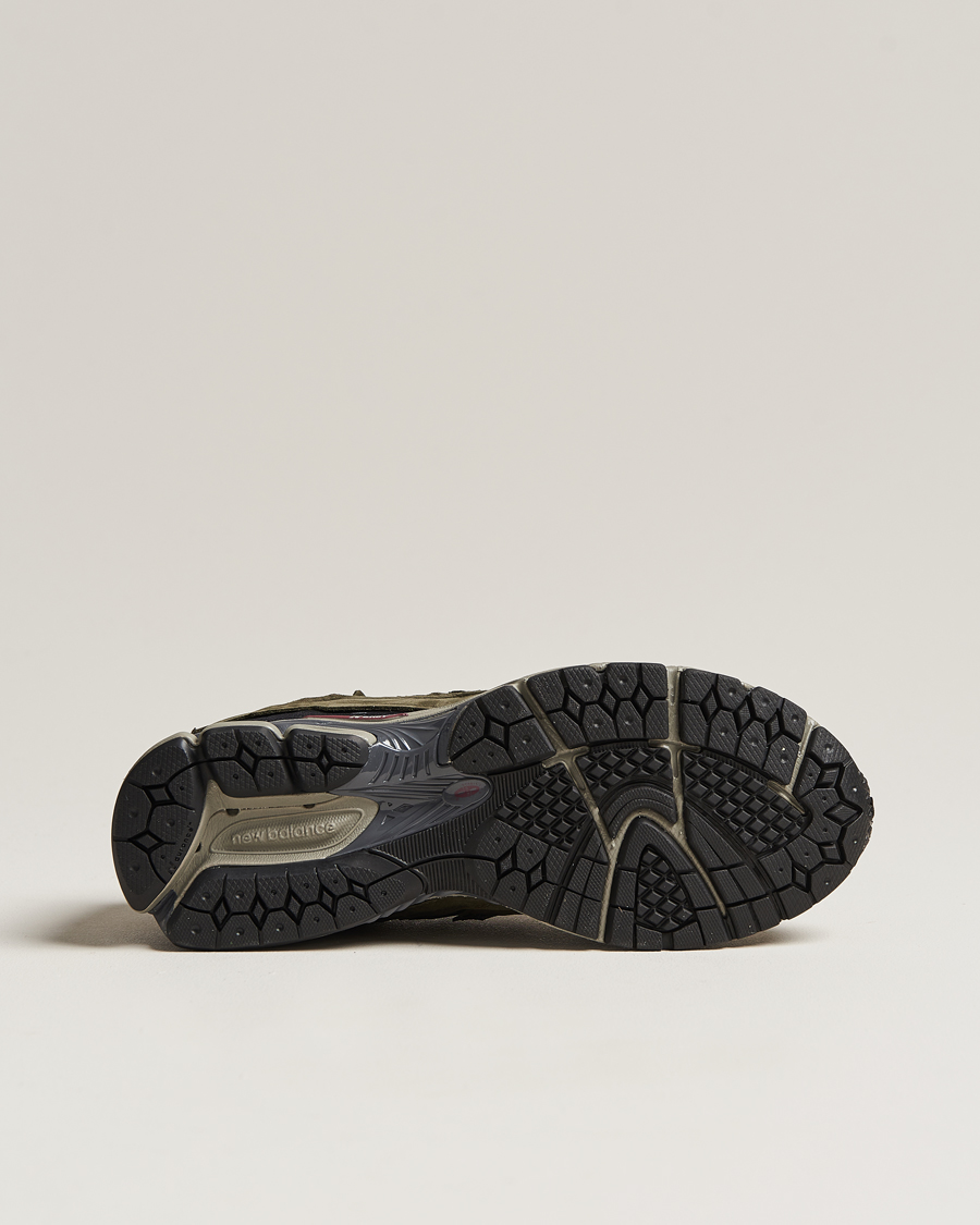 Men | New Balance 2002R Protection Pack Sneakers Dark Moss | New Balance | 2002R Protection Pack Sneakers Dark Moss