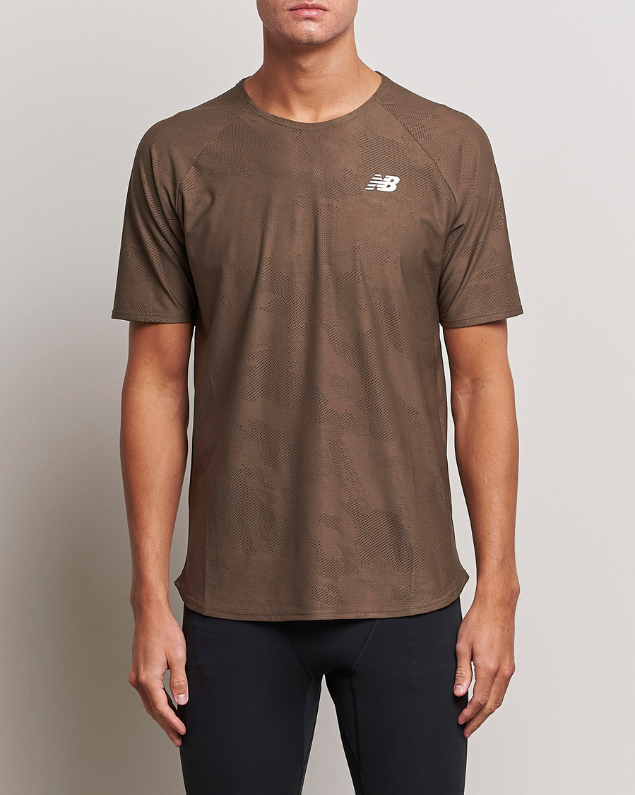 Men | T-Shirts | New Balance Running | Q Speed Jacquard T-Shirt Dark Mushroom