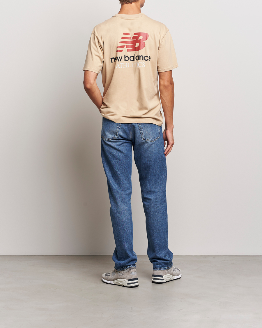 Men | T-Shirts | New Balance | Athletics Graphic T-Shirt Incense
