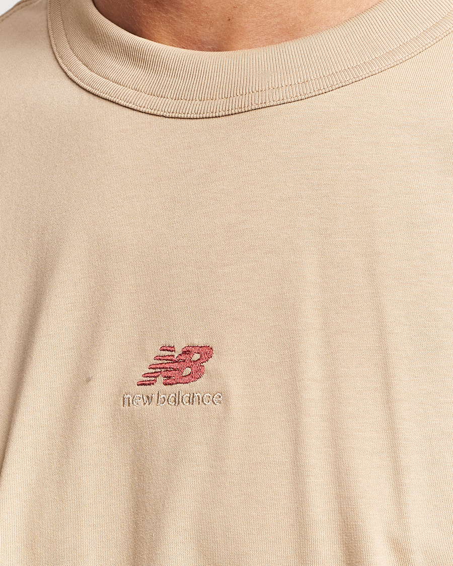 Men | T-Shirts | New Balance | Athletics Graphic T-Shirt Incense