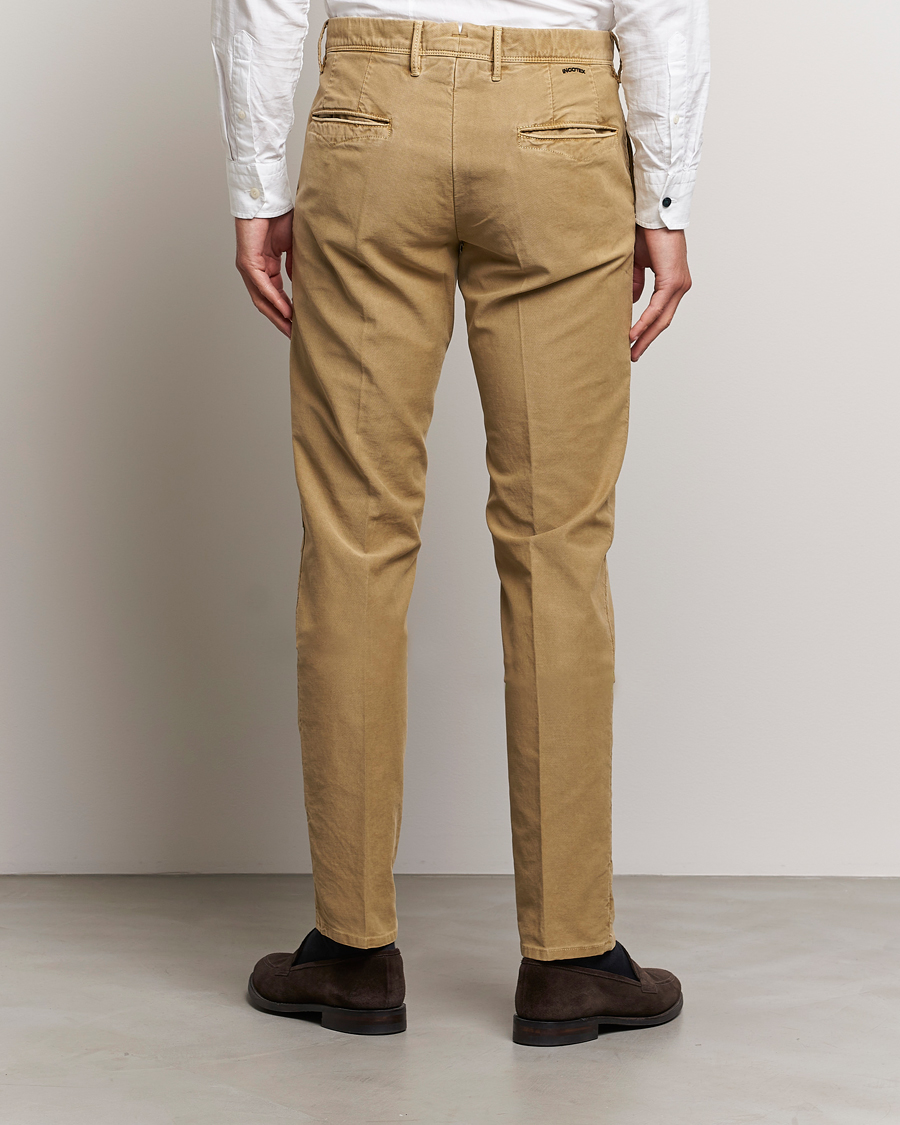 Men | Trousers | Incotex | Slim Fit Garment Dyed Slacks Khaki