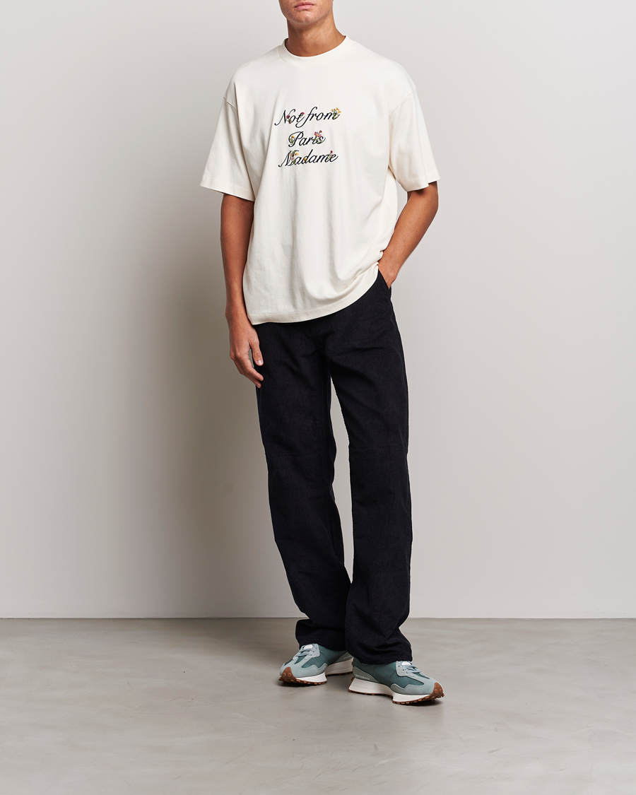 Men | T-Shirts | Drôle de Monsieur | Flower Slogan T-Shirt Cream