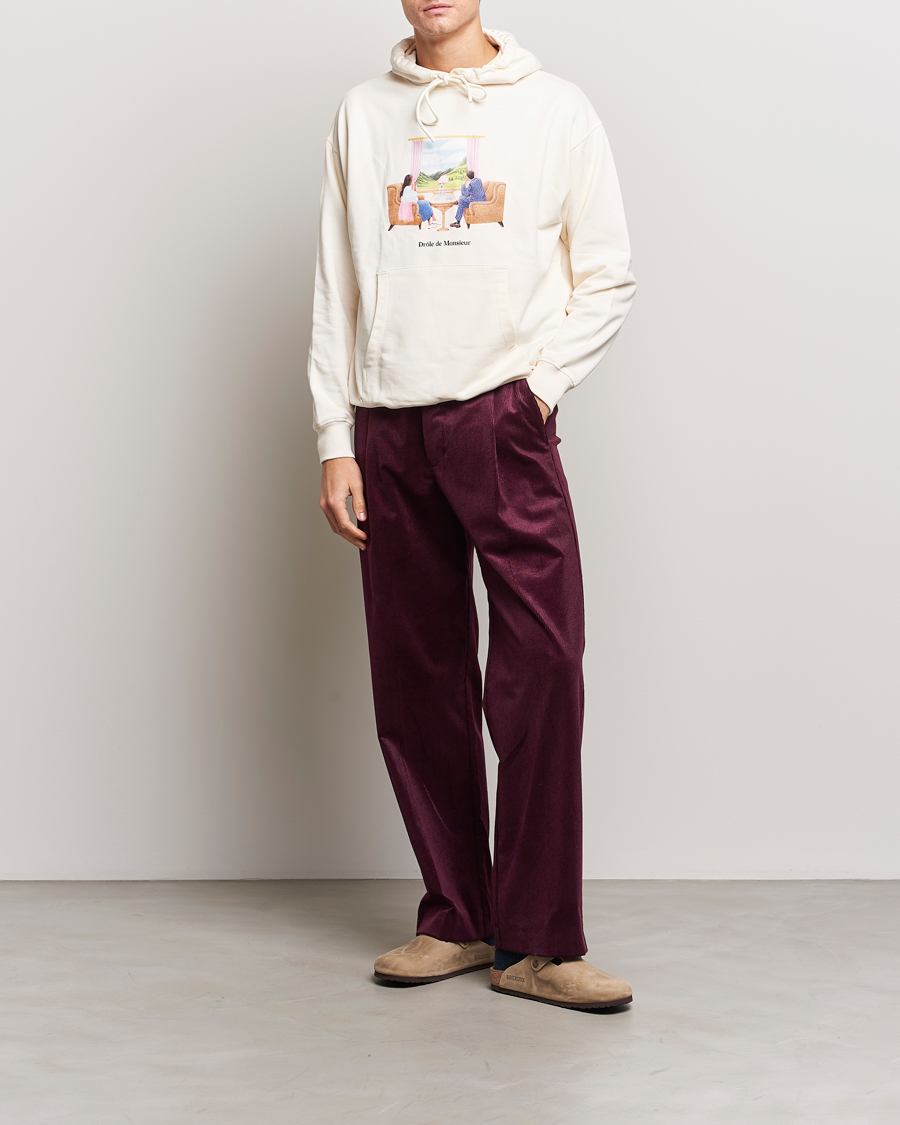Men | Trousers | Drôle de Monsieur | Pleated Corduroy Trousers Wine