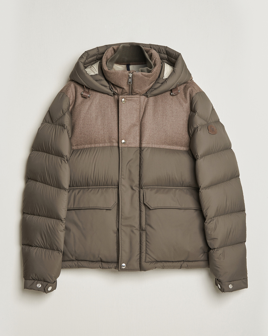 Men | Coats & Jackets | Moncler | Mussala Short Down Parka Taupe