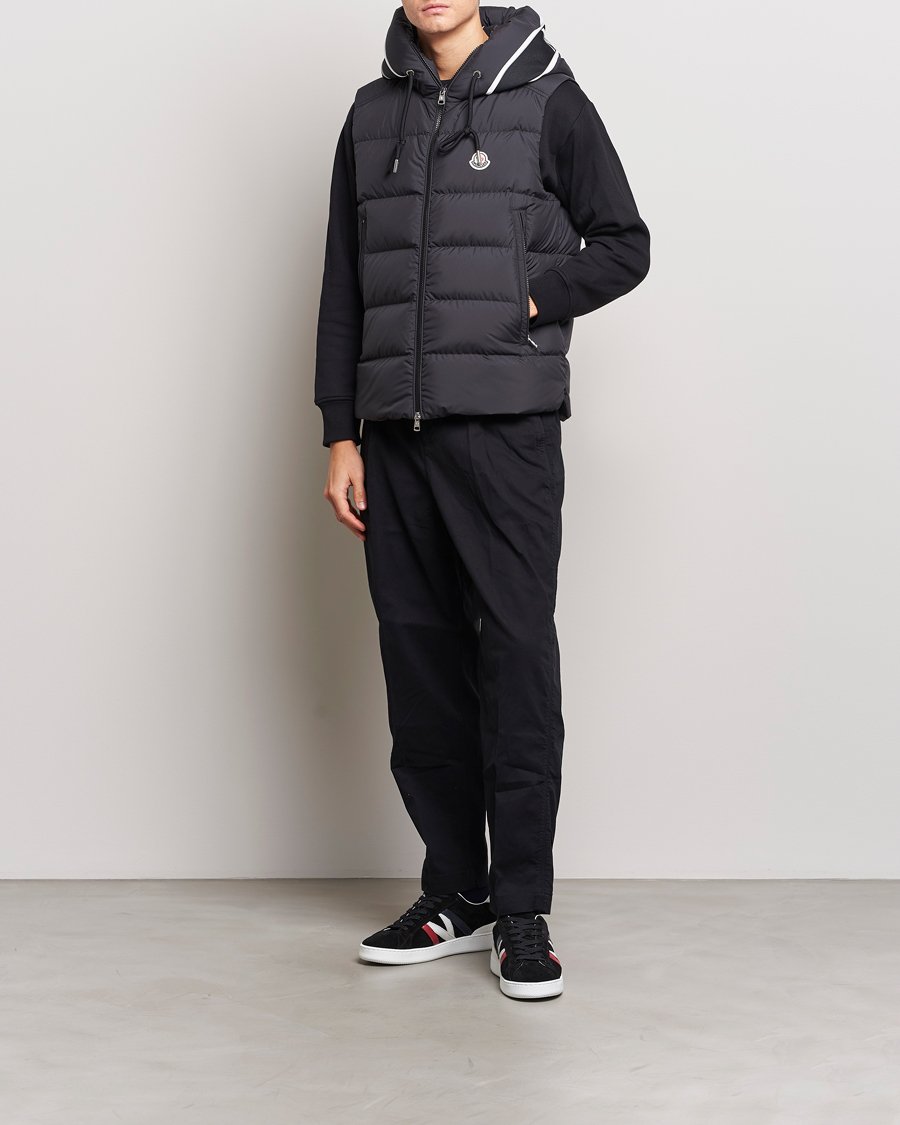 Men | Coats & Jackets | Moncler | Cardamine Hooded Down Vest Black