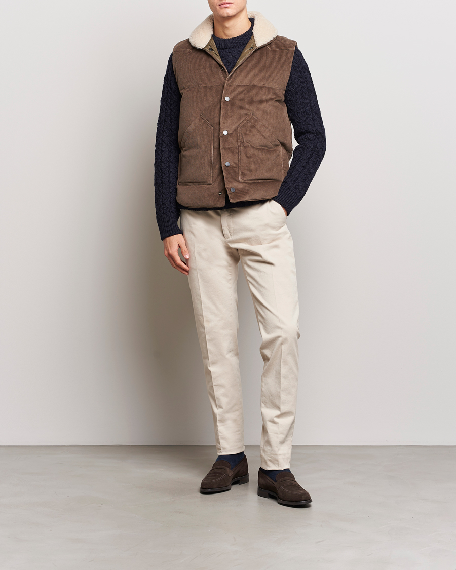 Men | Coats & Jackets | Valstar | Corduroy Shearling Collar Down Vest Brown